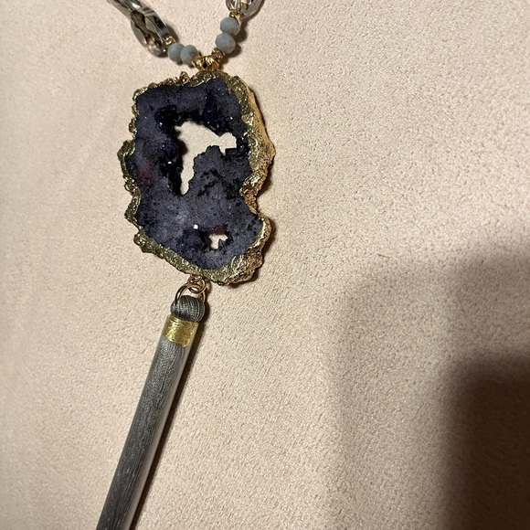 Kevia Vie Boheme Necklace Beads Pendant Statement Geode Tassel grey New - Picture 3 of 7